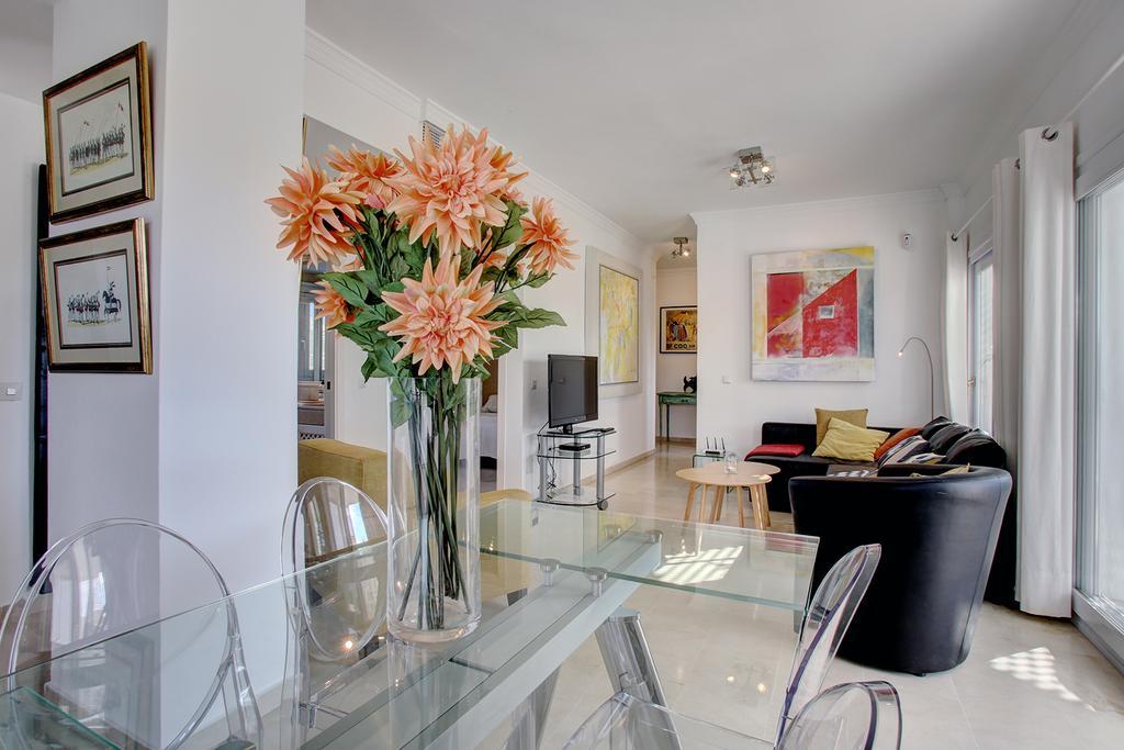 Sunny Golf Apartment Estepona Exterior photo